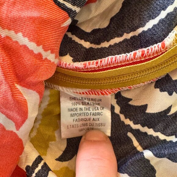 Milly 100% Silk Floral Tie-Neck Blouse Size 6 - Picture 3 of 11